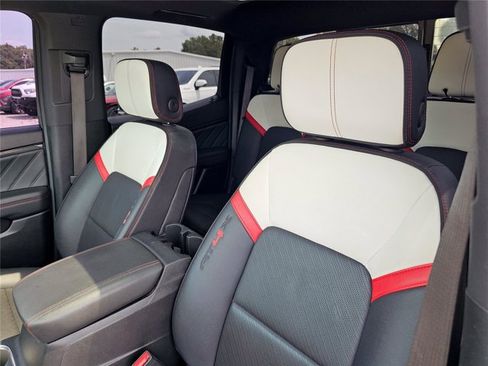 Used 2023 GMC Canyon AT4X AWD/4WD image 38