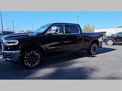 New 2025 RAM 1500 Limited image 18