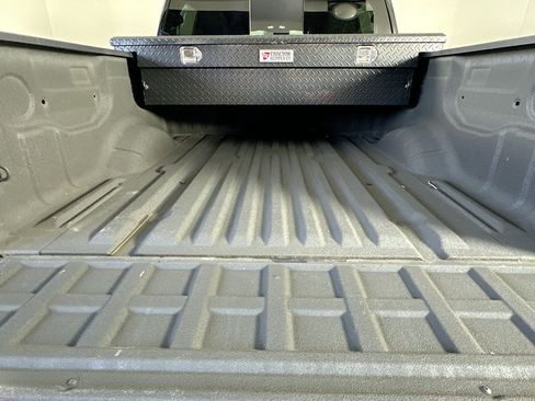 Used 2021 Nissan Titan PRO-4X w/ Off Road Protection Package AWD/4WD image 27