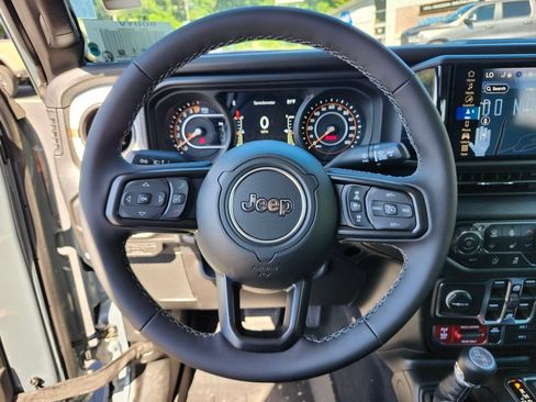 New 2026 Jeep Gladiator Sport AWD/4WD image 27