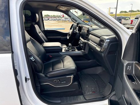 Used 2021 Ford F150 Lariat AWD/4WD image 13