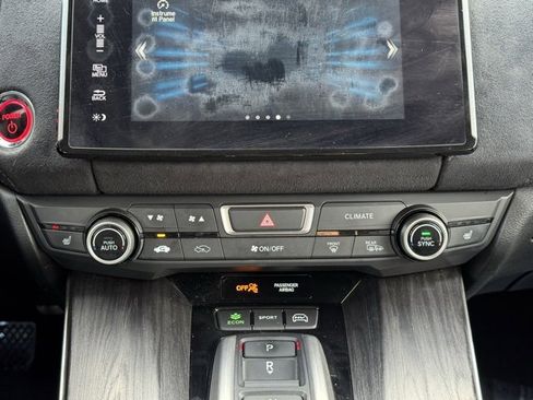 Used 2018 Honda Clarity Touring image 11