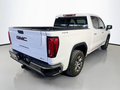 Used 2025 GMC Sierra 1500 SLT AWD/4WD image 8