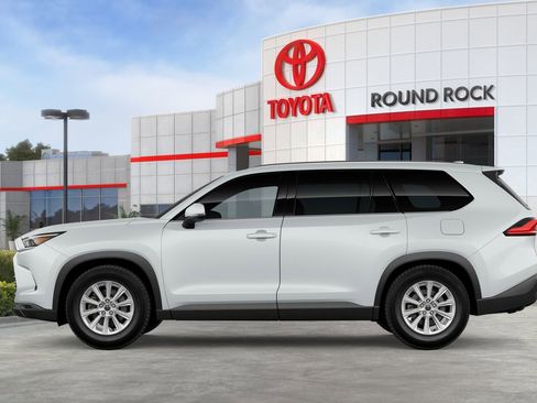 New 2026 Toyota Grand Highlander XLE image 4