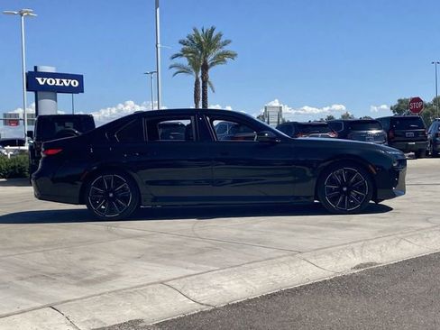 New 2026 BMW 740i w/ Executive Package image 5