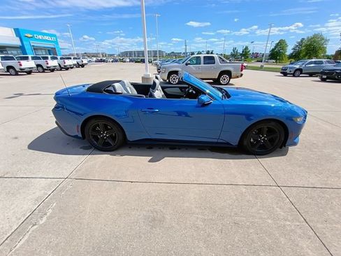 Used 2024 Ford Mustang Premium RWD image 10
