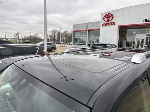 Used 2013 Toyota 4Runner Limited image 3