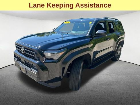 Certified 2025 Toyota 4Runner SR5 AWD/4WD image 6