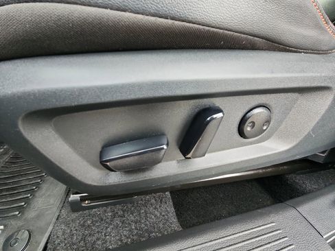 Used 2025 Nissan Rogue SV w/ Rock Creek Premium Package image 14