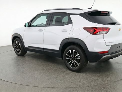 Used 2025 Chevrolet TrailBlazer LT image 6