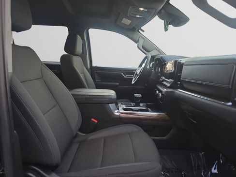 Used 2023 GMC Sierra 1500 Elevation image 16