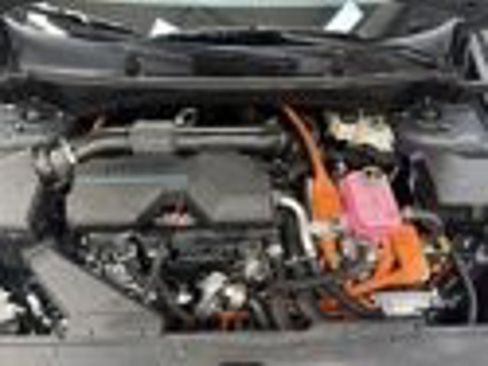 Certified 2025 Kia Sportage SX Prestige AWD/4WD image 36