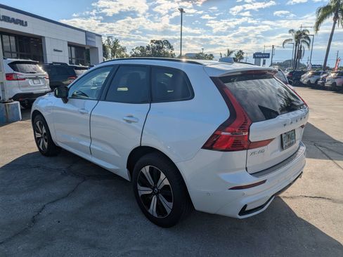 Used 2024 Volvo XC60 T8 Plus w/ Protection Package Premier AWD/4WD image 6