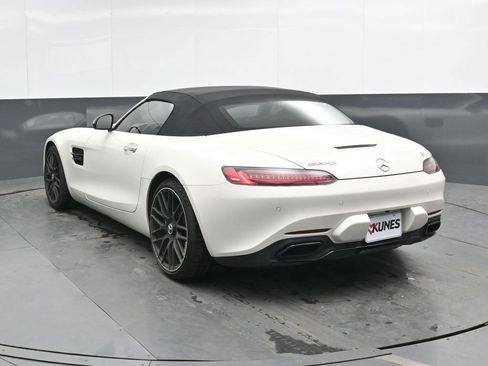 Used 2018 Mercedes-Benz AMG GT Roadster image 9