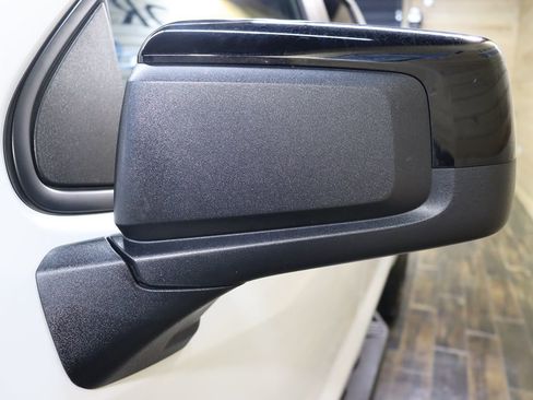 Used 2024 Chevrolet Silverado 1500 LT Trail Boss w/ Convenience Package II image 17