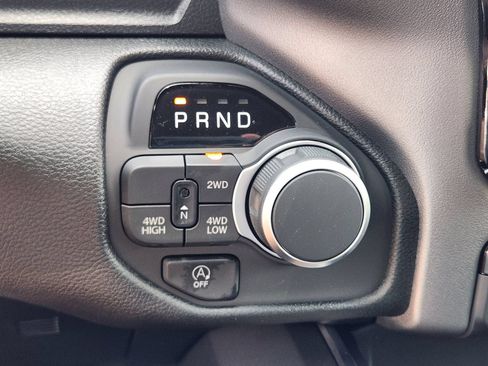 New 2026 RAM 1500 Express AWD/4WD image 20