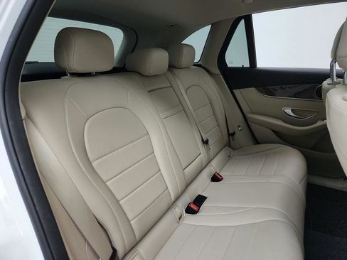 Used 2018 Mercedes-Benz GLC 300 image 30