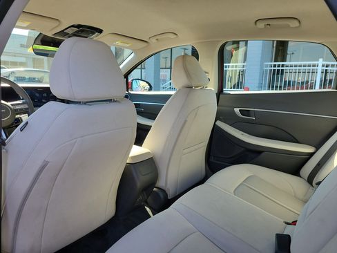 Used 2025 Hyundai Sonata SEL FWD image 14