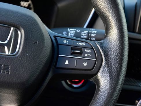 Used 2024 Honda CR-V LX image 17