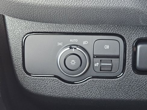 Used 2026 Mercedes-Benz Sprinter 2500 image 12