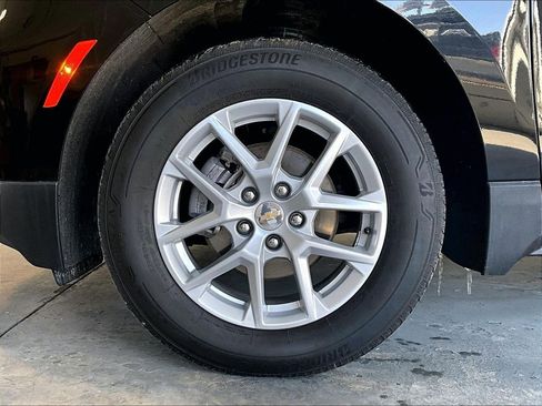 Used 2024 Chevrolet Equinox LS AWD/4WD image 7