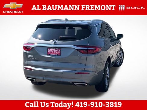 Used 2021 Buick Enclave Avenir w/ Avenir Technology Package FWD image 6