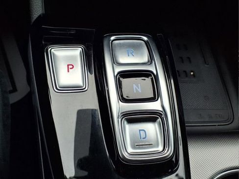 Used 2023 Hyundai Sonata Limited image 19