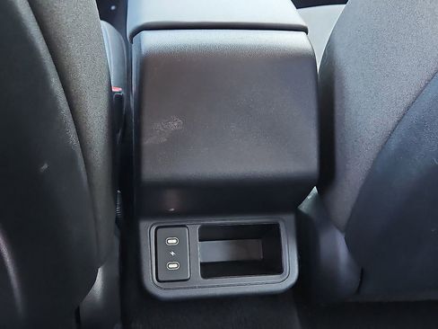 Used 2025 Kia K4 LXS image 17