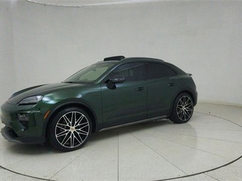 Used 2025 Porsche Macan 4S Electric image 65