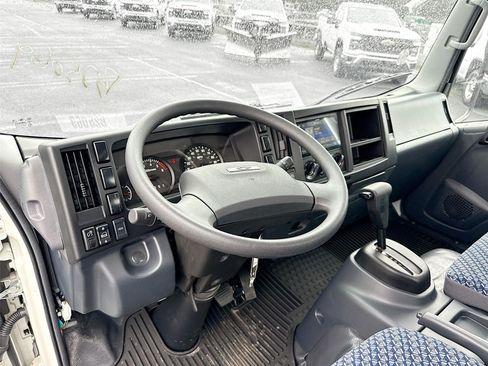 New 2025 Chevrolet Low Cab Forward RWD image 9