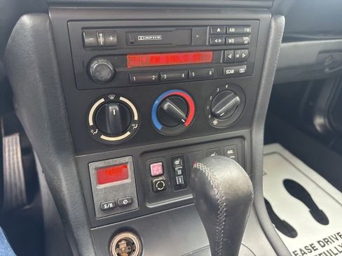 Used 1997 BMW Z3 1.9 image 17