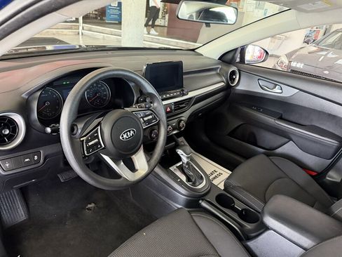 Used 2021 Kia Forte LXS FWD image 10