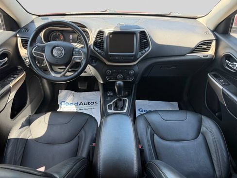 Used 2017 Jeep Cherokee Limited AWD/4WD image 17