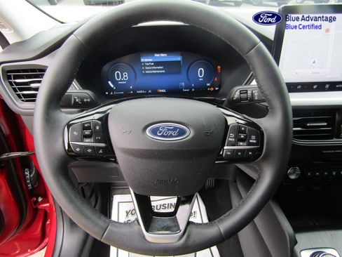 Certified 2023 Ford Escape Platinum AWD/4WD image 19