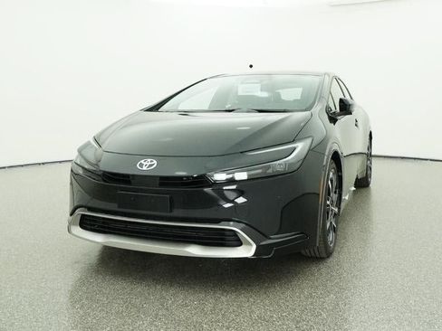 New 2026 Toyota Prius Plug-In Hybrid FWD image 32