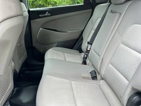 Used 2018 Hyundai Tucson SEL AWD/4WD image 16