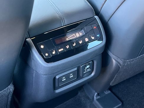 New 2026 INFINITI QX60 Autograph w/ Dark Cargo Package image 13