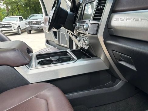 Used 2017 Ford F250 Platinum w/ Platinum Ultimate Package AWD/4WD image 70