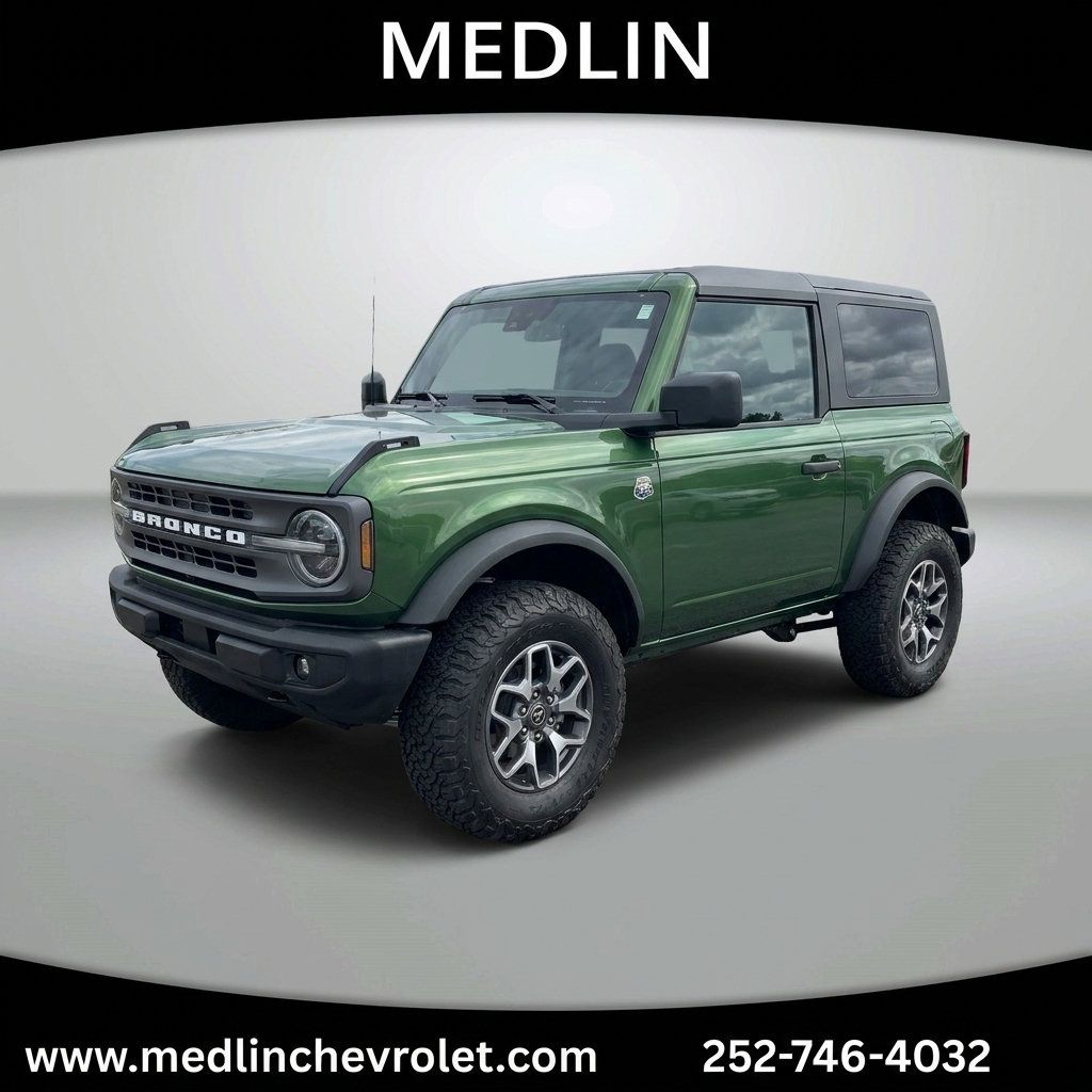 Used 2025 Ford Bronco Badlands AWD/4WD image 7