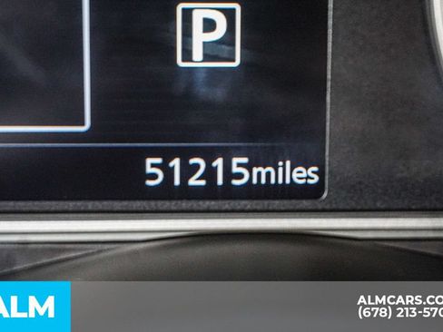 Used 2024 Nissan Versa SV FWD image 52