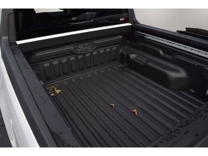 New 2025 Ford Maverick Lobo