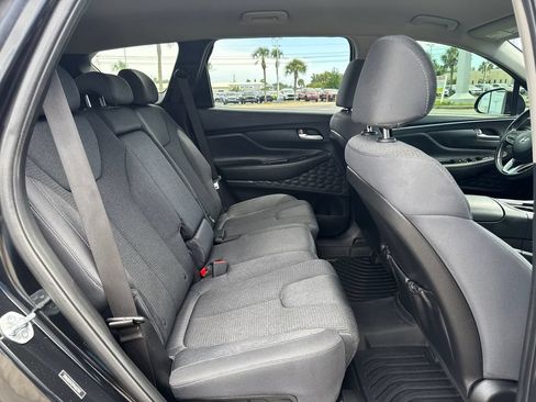 Used 2023 Hyundai Santa Fe SEL FWD image 17