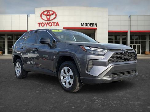 Used 2025 Toyota RAV4 LE FWD image 3