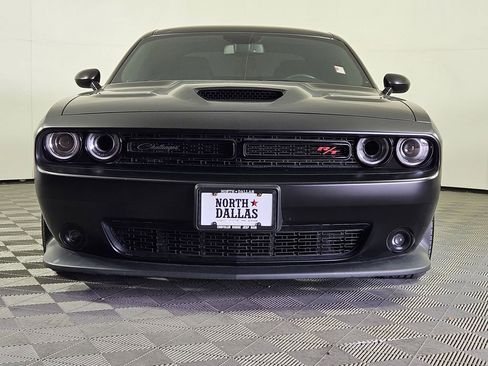 Used 2023 Dodge Challenger R/T Scat Pack RWD image 2
