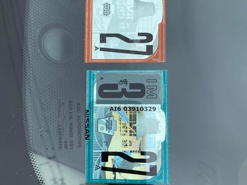 Used 2019 Nissan Rogue SL w/ Premium Package image 22