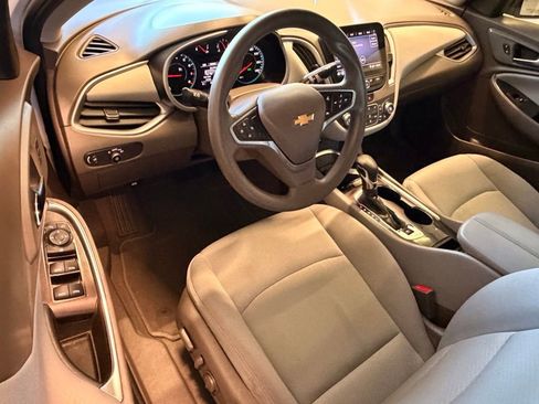 Used 2022 Chevrolet Malibu LT image 17