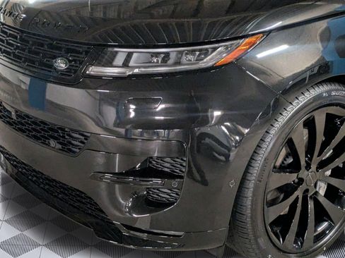 New 2026 Land Rover Range Rover Sport Dynamic SE AWD/4WD image 10