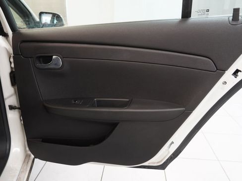 Used 2011 Chevrolet Malibu LT w/ HFV6 Engine Package image 27