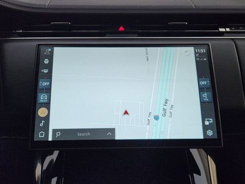 Used 2025 Land Rover Range Rover Sport Dynamic SE image 17