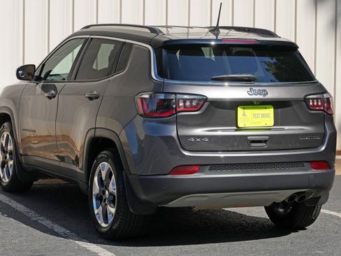 Used 2017 Jeep Compass Limited AWD/4WD image 46